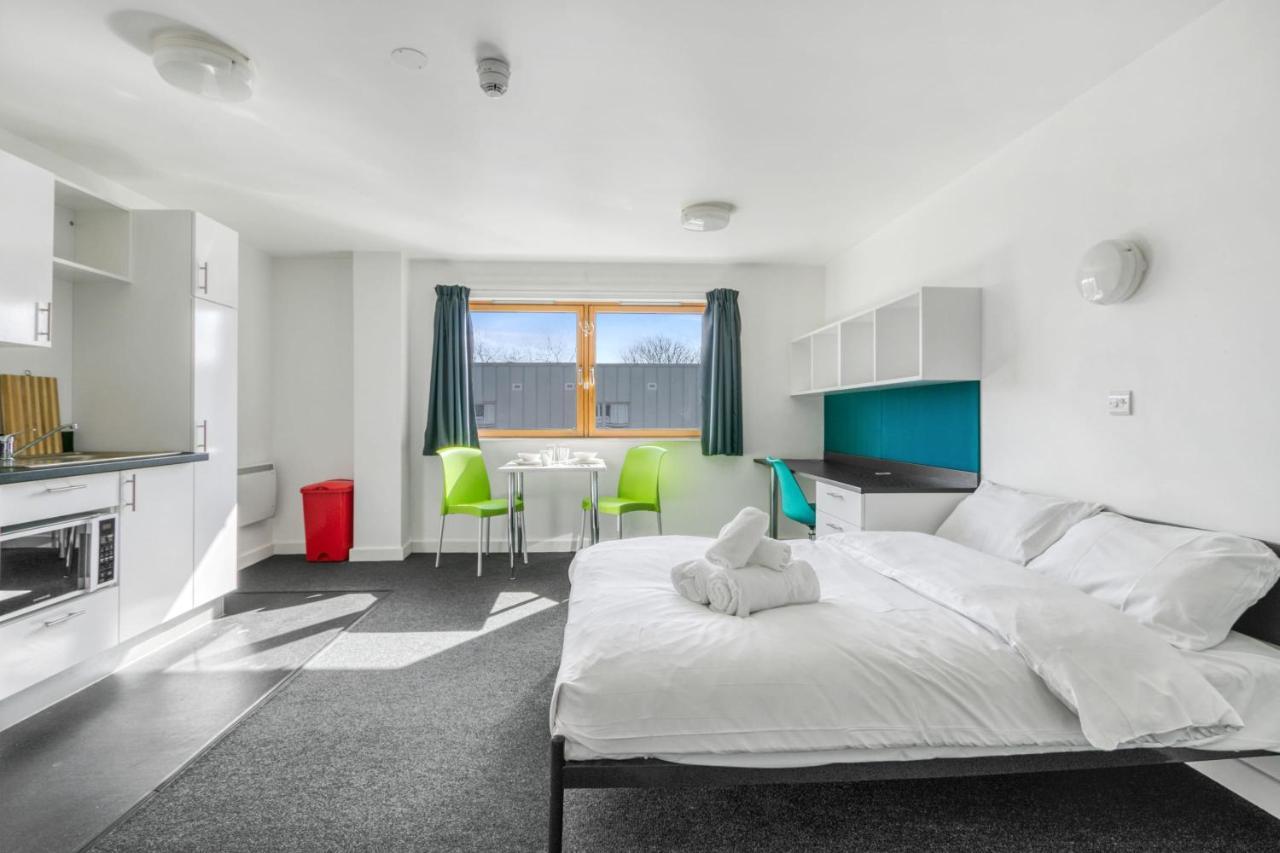 Bright & Central Studio In Luton, Sleeps 2 Luton  Exteriér fotografie