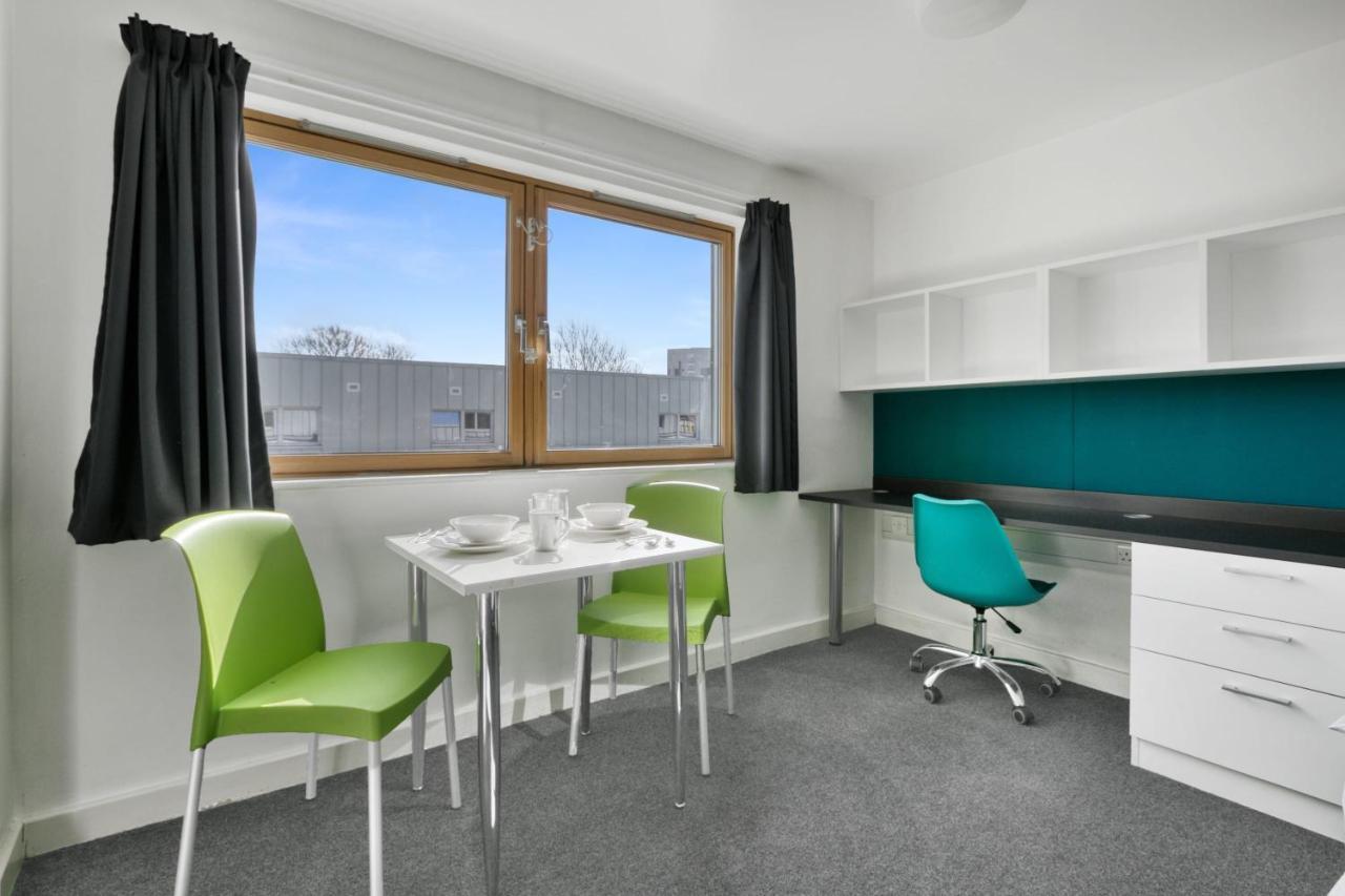 Bright & Central Studio In Luton, Sleeps 2 Luton  Exteriér fotografie