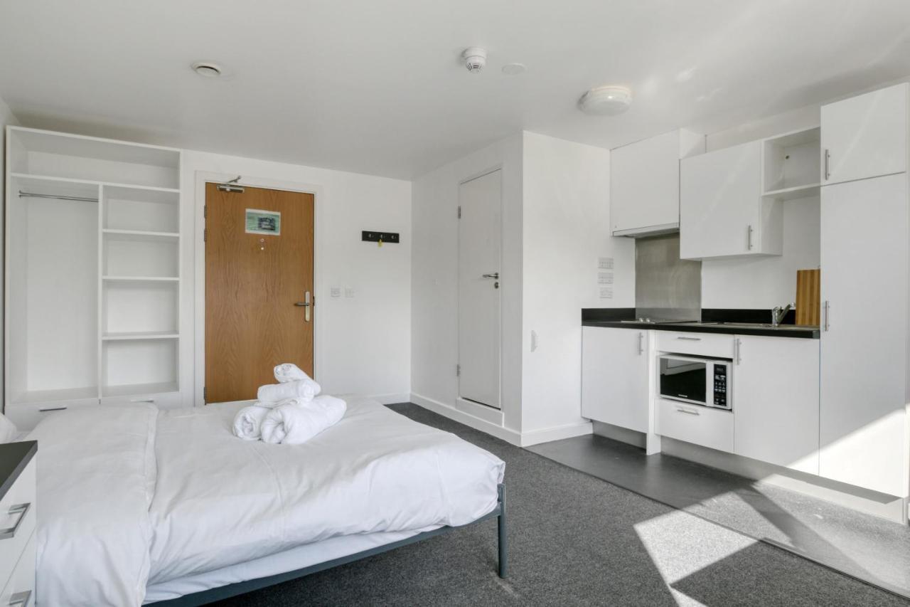 Bright & Central Studio In Luton, Sleeps 2 Luton  Exteriér fotografie