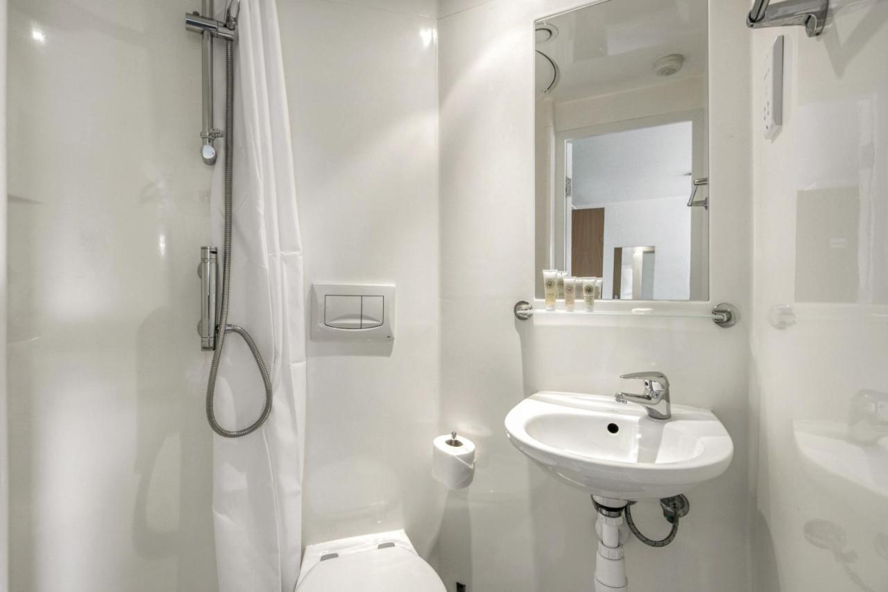 Bright & Central Studio In Luton, Sleeps 2 Luton  Exteriér fotografie